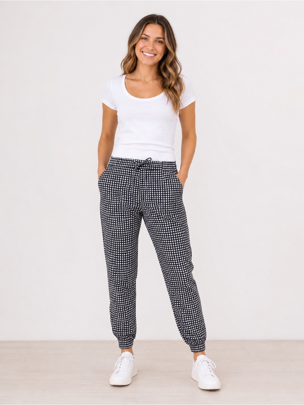 Albion Fit Jetsetter Jogger Pants Black White Gingham XS EUC